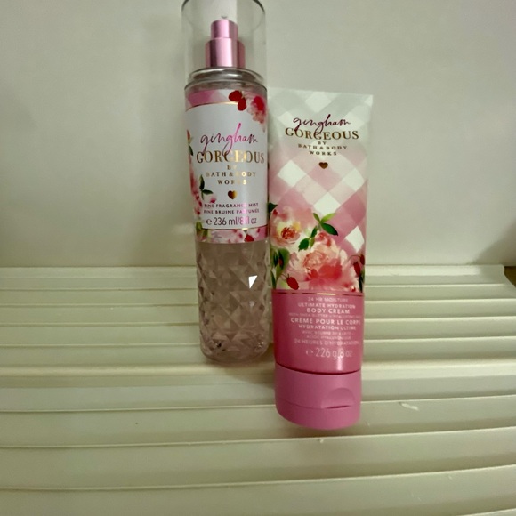 Bath and body works Gingham Gorgeous Spray mist + Moisturizer set. New. - Picture 4 of 4